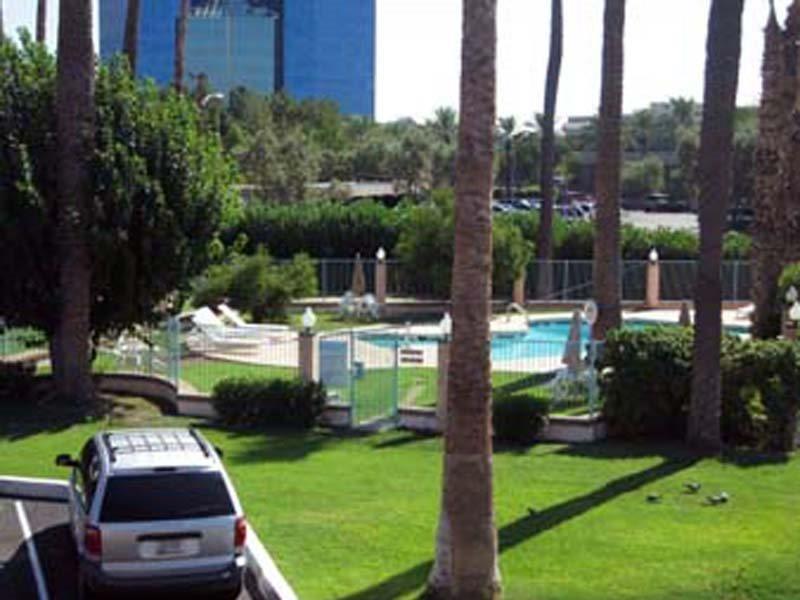 Howard Johnson By Wyndham Phoenix Airport/Downtown Area Удобства фото